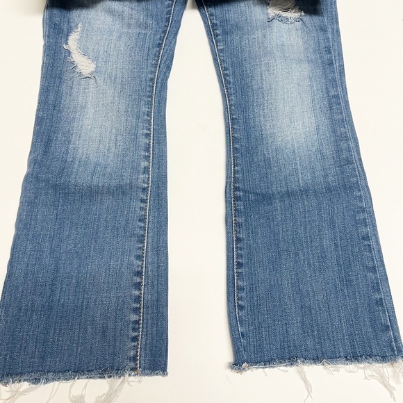 True Religion Womens High Rise Straight Distressed Medium Wash Jean Size 24 - Picture 4 of 8